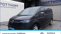 Schwarz Gebraucht 2024 VW T7 Life Van | 49.777 € (Superpreis)