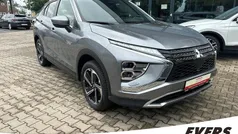 Platinum grau Gebraucht 2022 Mitsubishi Eclipse Cross Plus SUV | 21.750 € (Guter Preis)