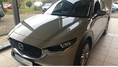 Gebraucht 2025 Mazda CX-30 Center-Line SUV | 26.890 € (Guter Preis)