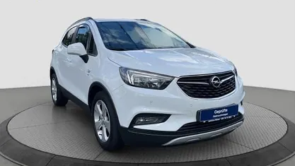 Weiss Gebraucht 2017 Opel Mokka X Active SUV | 11.900 € (Guter Preis)