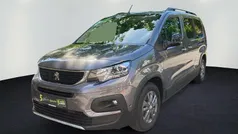 Lackierung platiniumgrau/typ aussenverkleidung metalliclackierung Gebraucht 2023 Peugeot Rifter Allure Van / Kleinbus | 21.490 € (Fairer Preis)