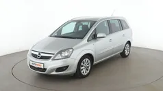 Silber Gebraucht 2014 Opel Zafira Family Van / Kleinbus | 9.820 € (Teuer)
