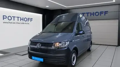 Gebraucht VW T6.1 150 PS (110 kW) 2021 Pure grey Van