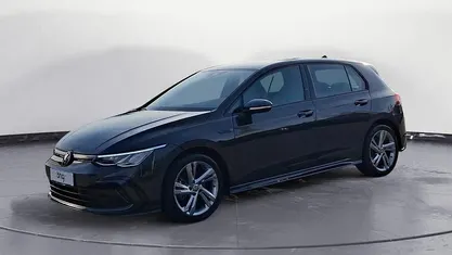 Gebraucht VW Golf VIII R-line 131 PS (96 kW) 2024 Grau Limousine