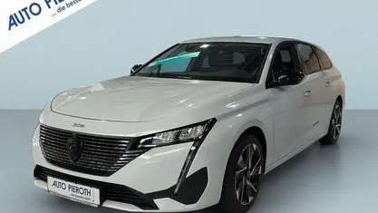 Neu Peugeot 308 SW Allure 131 PS (96 kW) 2025 Okenit weiß metallic Kombi