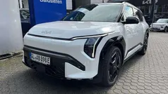 Gebraucht 2025 Kia EV3 Comfort SUV | 43.450 € (Fairer Preis)