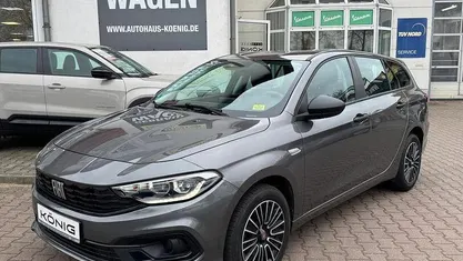 Grau Gebraucht 2023 Fiat Tipo Kombi | 19.999 € (Fairer Preis)