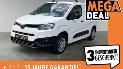 Gebraucht Toyota Proace City City 102 PS (75 kW) 2022 Weiß Van / Kleinbus