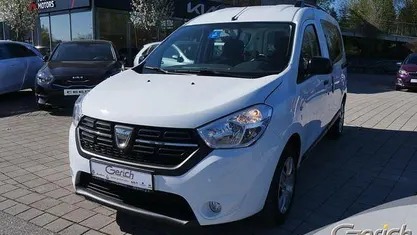 Gebraucht Dacia Dokker Comfort 131 PS (96 kW) 2020 Arktikweiß Van / Kleinbus