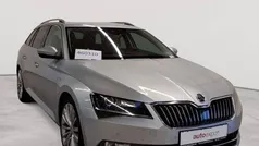 Gebraucht 2019 Skoda Superb LAURIN & KLEMENT Kombi | 15.490 € (Superpreis)