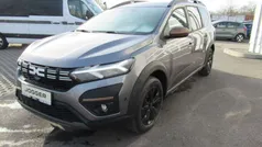 Gebraucht 2025 Dacia Jogger Extreme Van / Kleinbus | 23.799 € (Fairer Preis)