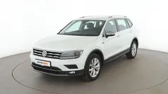 Weiß Gebraucht 2021 VW Tiguan Allspace Highline SUV | 26.690 € (Fairer Preis)