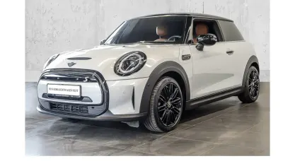 Gebraucht Mini Cooper SE 135 kW (184 PS) 2022 Weiß Kleinwagen