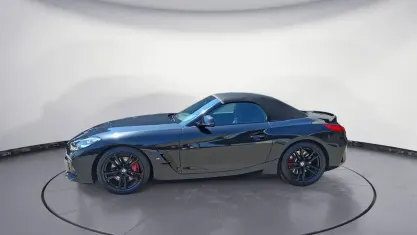 Używany BMW Z4 M Sport 340 KM (250 kW) 2023 Czarny Kabriolet