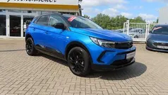Vertigoblau Gebraucht 2024 Opel Grandland X SUV | 24.990 € (Fairer Preis)