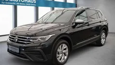 Schwarz Gebraucht 2023 VW Tiguan Allspace Life SUV | 33.960 € (Guter Preis)