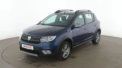 Blau Gebraucht 2016 Dacia Sandero Prestige Limousine | 9.320 € (Fairer Preis)
