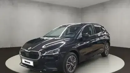 Gebraucht Skoda Fabia 95 PS (69 kW) 2022 Schwarzmagic perleffekt Kleinwagen