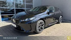 Saphirschwarz metallic Gebraucht 2025 BMW 220 M Sport Coupé | 40.990 € (Fairer Preis)