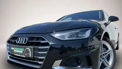 Gebraucht Audi A4 Advanced 204 PS (150 kW) 2023 Schwarz Kombi