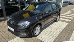 Perlmuttschwarz metallic (schwarz) Gebraucht 2017 Dacia Logan MCV Comfort Kombi | 7.890 € (Fairer Preis)