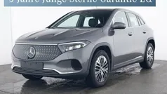 Grau Gebraucht 2024 Mercedes EQA350 Electric Art SUV | 39.960 € (Fairer Preis)