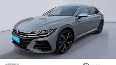 Grau Gebraucht 2023 VW Arteon R Coupé | 36.949 € (Fairer Preis)