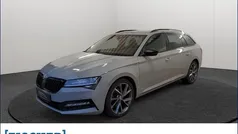 Grau Gebraucht 2022 Skoda Superb SportLine Kombi | 29.980 € (Fairer Preis)