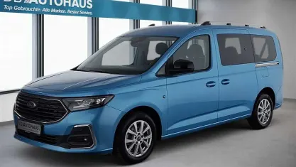 Gebraucht Ford Grand Tourneo Connect Titanium 122 PS (89 kW) 2023 Blau Van / Kleinbus
