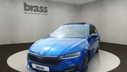 Gebraucht Skoda Octavia SportLine 150 PS (110 kW) 2023 Raceblau metallic Kombi