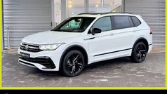 Weiß (oryxweiß perlmutteffekt) Gebraucht 2024 VW Tiguan Allspace R-line SUV | 45.230 € (Fairer Preis)