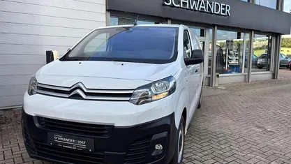 Lackierung weiss icy/typ ausse Gebraucht 2024 Citroën Jumpy Van / Kleinbus | 24.450 € (Fairer Preis)