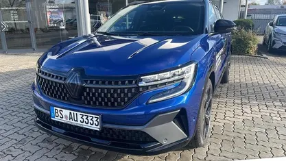 Neu Renault Austral Techno 200 PS (147 kW) 2025 Ironblau dach blackpearlschwarz (schwarz) SUV