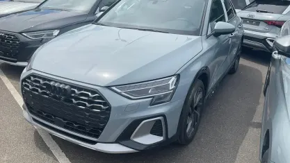 Neu Audi A3 204 PS (150 kW) 2026 Pfeilgrau perleffekt SUV