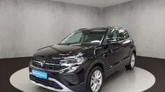 Deep black perleffekt Gebraucht 2024 VW T-Cross Life SUV | 25.400 € (Fairer Preis)