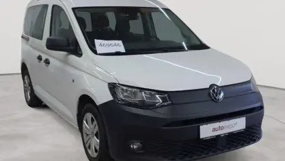 Gebraucht VW Caddy 102 PS (75 kW) 2023 Candyweiß Van / Kleinbus