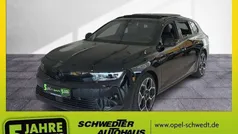 Lackierung schwarz perla nera/ Gebraucht 2024 Opel Astra Ultimate Kombi | 26.790 € (Fairer Preis)