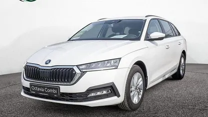 Gebraucht Skoda Octavia Ambition 116 PS (85 kW) 2024 Weiß Kombi