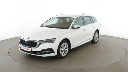 Gebraucht Skoda Octavia Style 204 PS (150 kW) 2022 Weiß Kombi