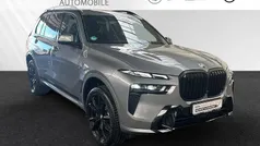 Gebraucht 2024 BMW X7 M Sport SUV | 90.900 € (Fairer Preis)