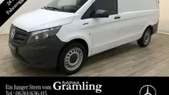 Gebraucht 2023 Mercedes e-Vito Van / Kleinbus | 28.440 € (Fairer Preis)