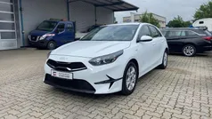 Wd) cararraweiss (weiss Gebraucht 2025 Kia Ceed Vision Limousine | 20.990 € (Fairer Preis)
