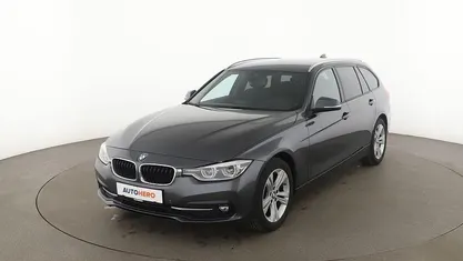 Grau Gebraucht 2018 BMW 320 Sport Line Kombi | 20.080 € (Fairer Preis)
