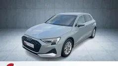 Grau (pfeilgrau perleffekt) Gebraucht 2024 Audi A3 Sportback Advanced Plus Limousine | 37.680 € (Fairer Preis)