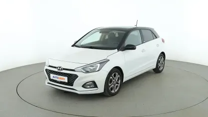 Gebraucht Hyundai i20 YES! 101 PS (74 kW) 2020 Weiß Kleinwagen