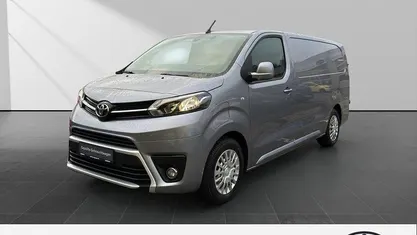 Silber Gebraucht 2022 Toyota Proace Comfort Van / Kleinbus | 20.990 € (Fairer Preis)