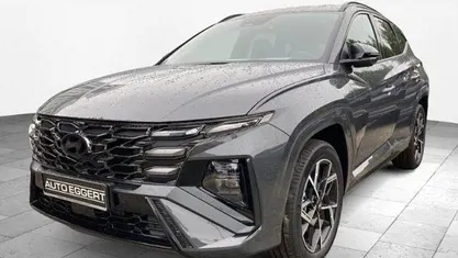Grau Gebraucht 2024 Hyundai Tucson SUV | 38.950 € (Fairer Preis)