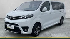 Weiß Gebraucht 2022 Toyota Proace Van | 40.890 €