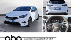Carraraweiß uni Neu 2025 Kia Ceed Limousine | 22.220 € (Guter Preis)