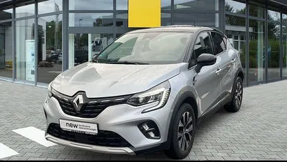 Gebraucht 2023 Renault Captur Komfort SUV | 19.950 € (Fairer Preis)